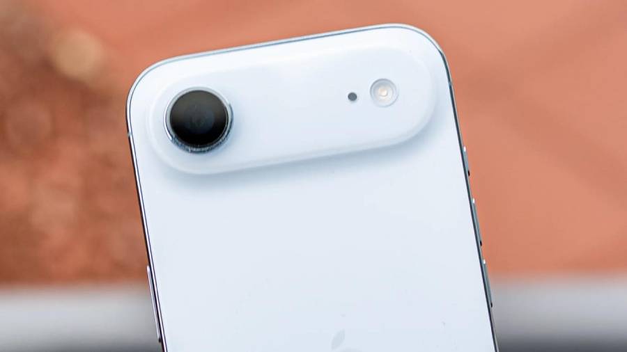 Apple giảm đơn hàng iPhone Air xuống “gần ngừng sản xuất”