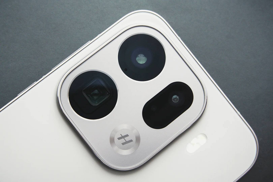 OPPO Find X9 series ra mắt: camera 200MP, pin 7.500mAh